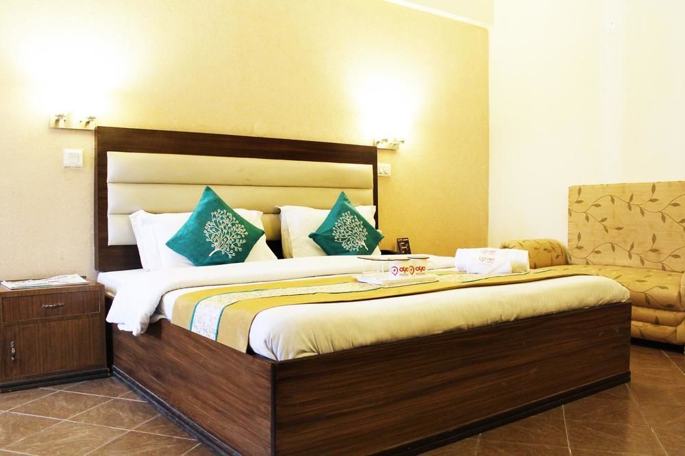 Oyo 1822 Hotel Ambassador Dehradun Ngoại thất bức ảnh