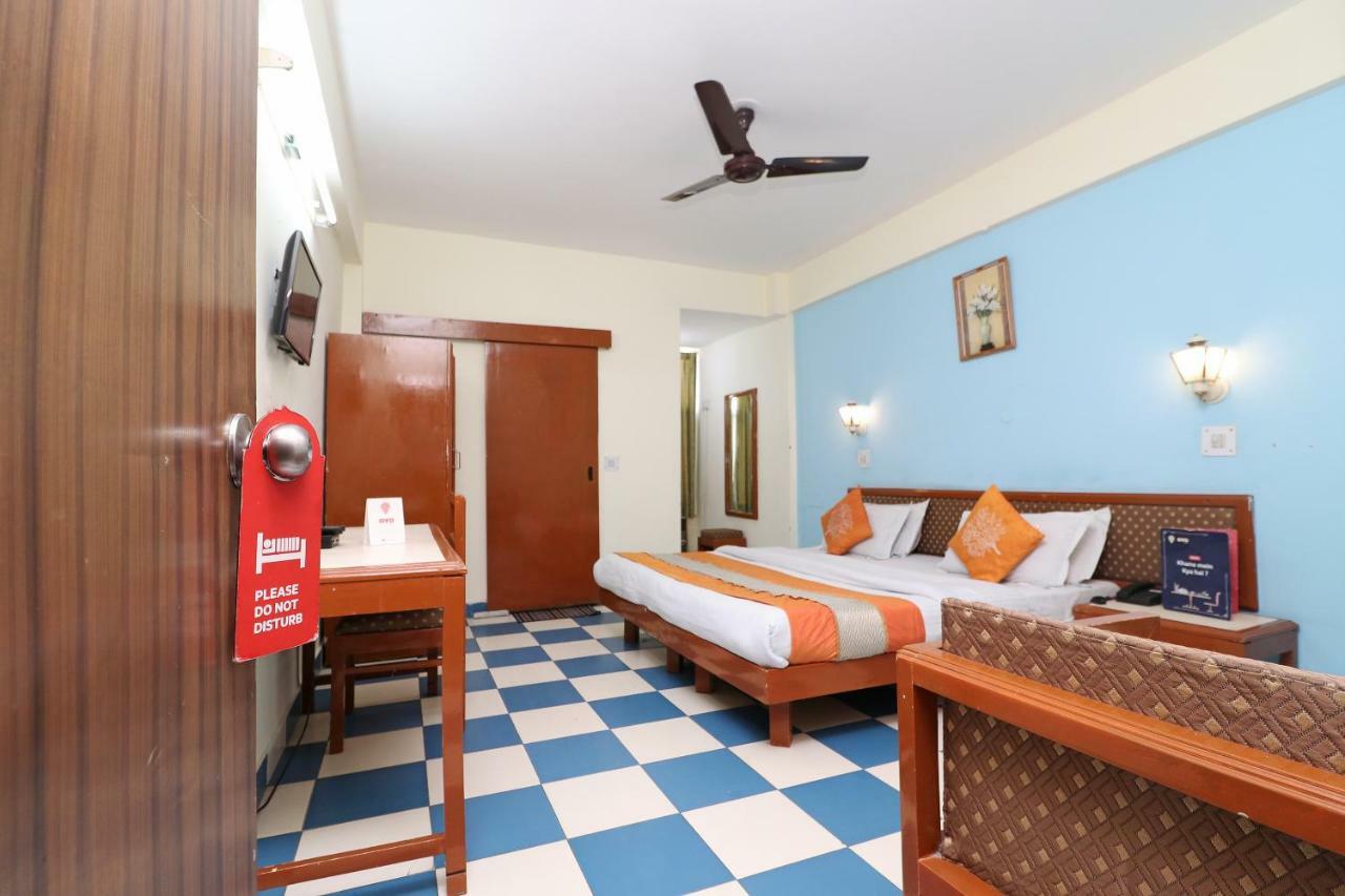 Oyo 1822 Hotel Ambassador Dehradun Ngoại thất bức ảnh