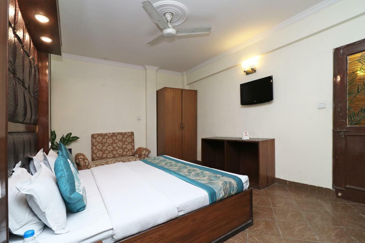Oyo 1822 Hotel Ambassador Dehradun Ngoại thất bức ảnh